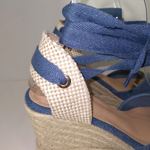 BAMBOO Denim Blue Ankle Tie Up Espadrille Wedges Host Pick - Picture 5 of 7